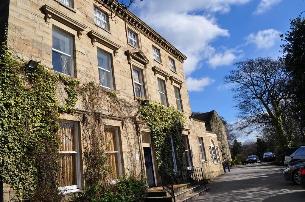 Healds Hall Hotel Cleckheaton Exterior foto